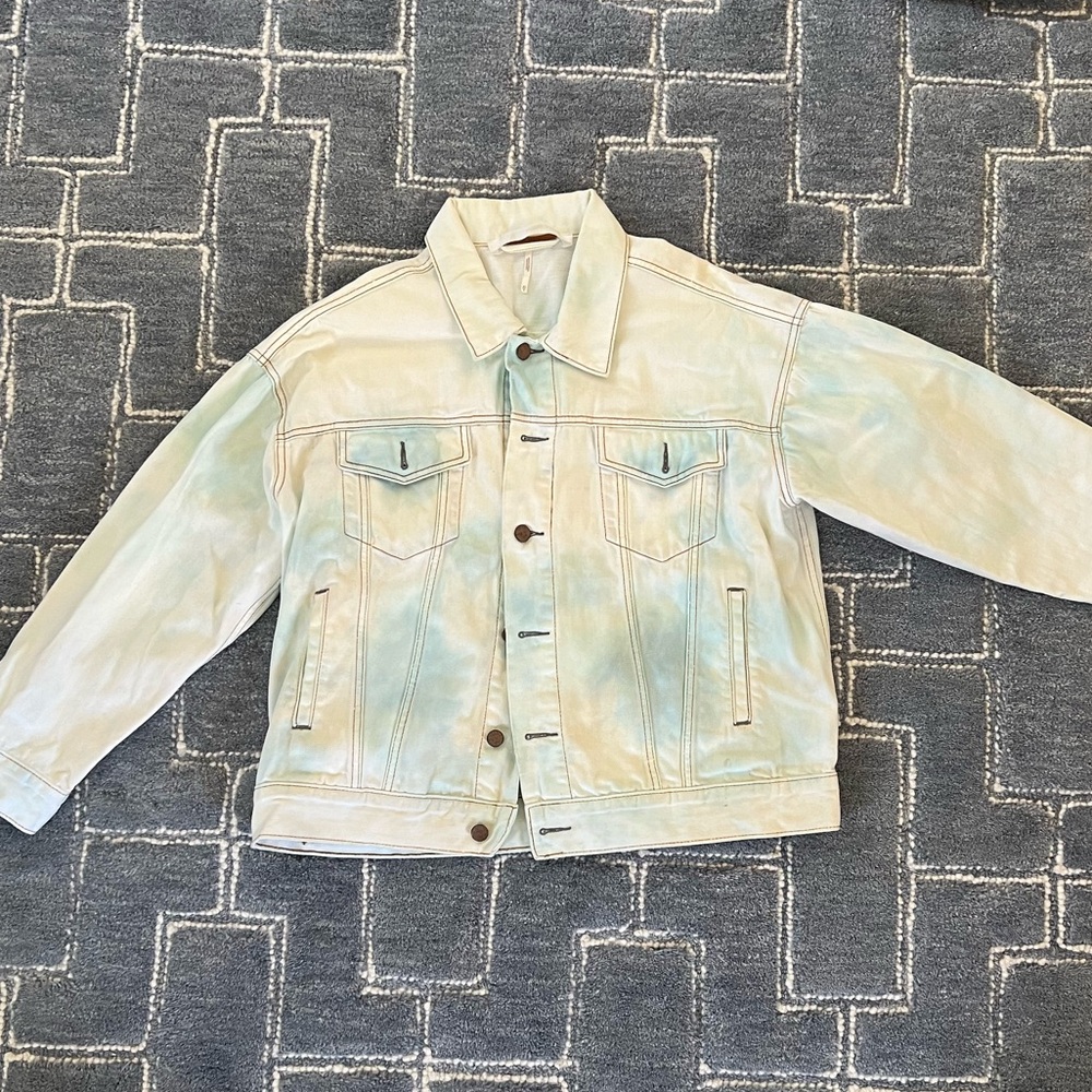 Free People Denim Jacket - fits like a loose M/L normal jacket but sized small